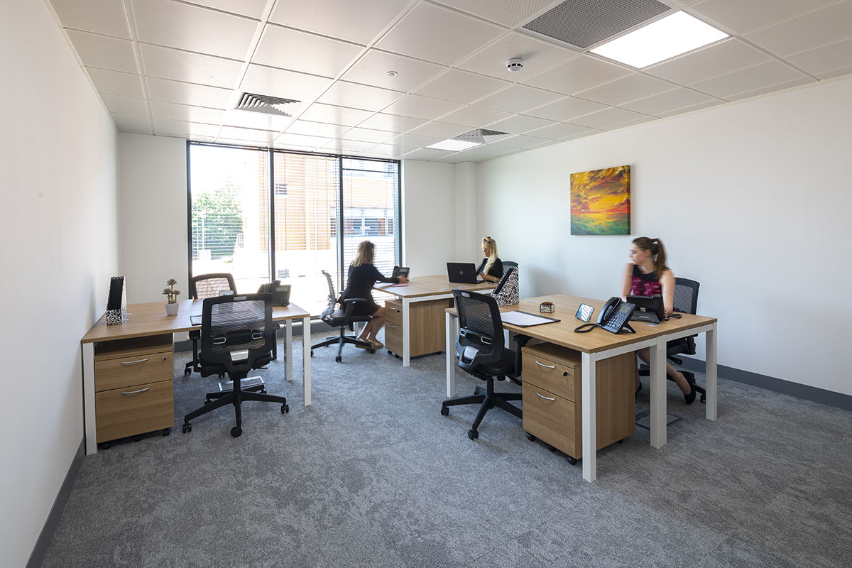 01 Meadlake Place - Office